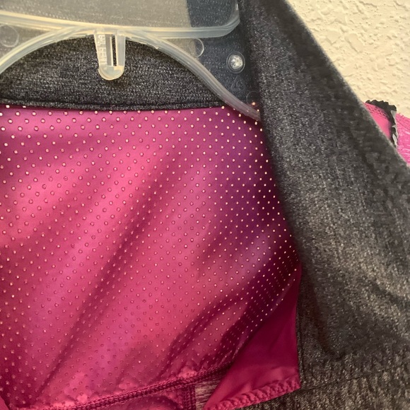 Lululemon Run jacket - Picture 3 of 6